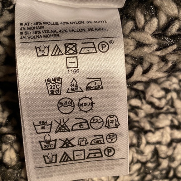 Sweater/dress - Picture 7 of 7